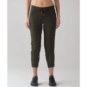 Lululemon Street To Studio Pant II *Unlined 28" in Dark Olive Size 2